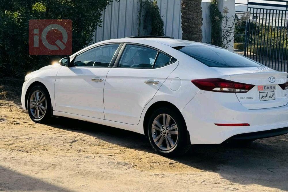 هيونداي النترا